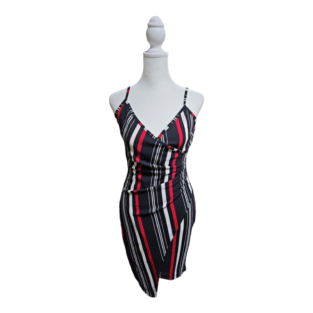 Crave Fame by Almost Famous Red & Black Striped Form-Fitting Dress - Small